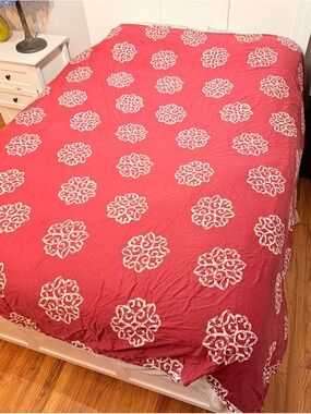 Reversible duvet burgundy cream print